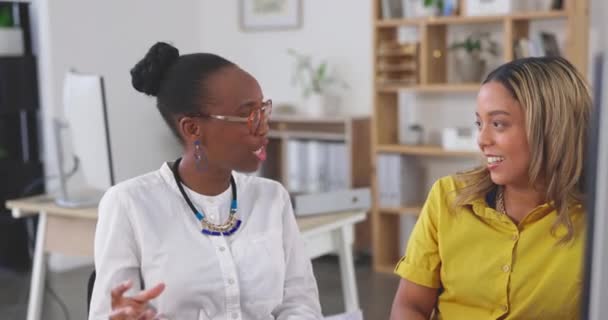 Γυναίκες Startup Partnership Και Συζήτηση Στο Γραφείο Για Σχεδιασμό Brainstorming — Αρχείο Βίντεο