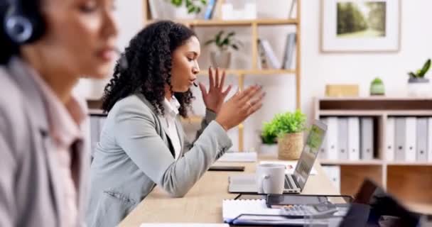 Call Center Pessoas Atendimento Cliente Mulheres Consultoria Conversa Explicando Help — Vídeo de Stock