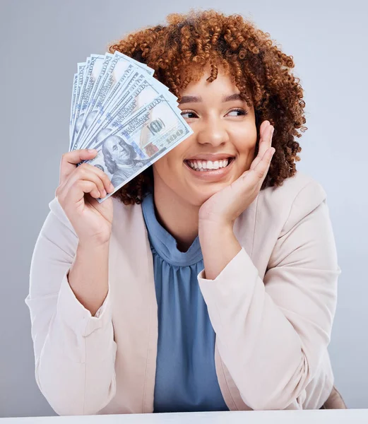 Dinheiro Rosto Mulher Com Dinheiro Estúdio Mockup Pagamento Loteria Competição — Fotografia de Stock