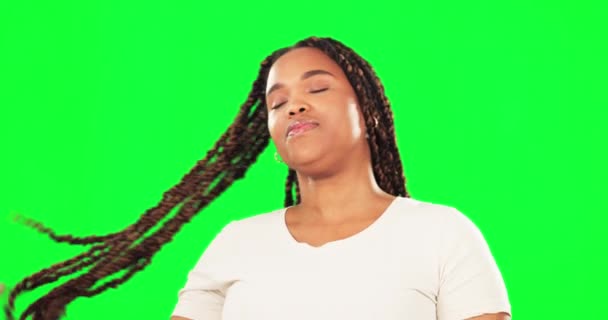 Visage Cheveux Flip Avec Une Femme Sur Fond Écran Vert — Video