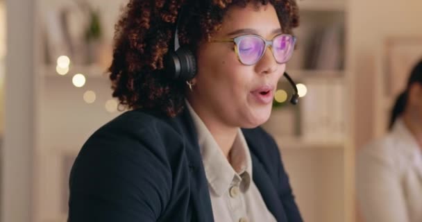 Call Center Virtual Assistant Happy Woman Consultant Bij Telecom Klantenservice — Stockvideo