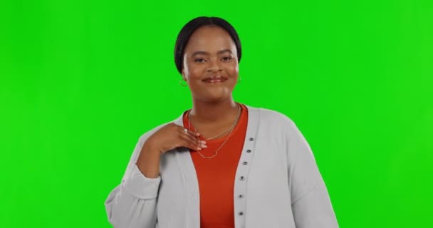 Coeur Dans Les Mains Écran Vert Visage Femme Noire Avec — Video