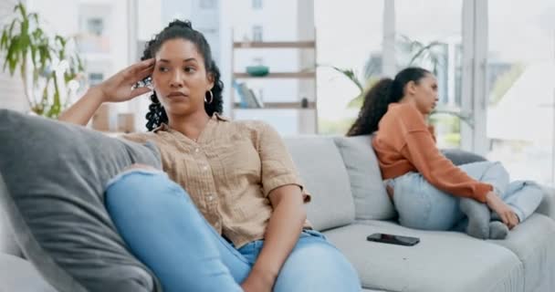 Lesbian Couple Divorce Conflict Separation Fight Living Room Dispute Argument — Stock Video