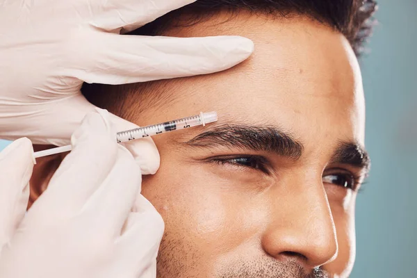 Schönheit Botox Und Augenbrauen Mit Einem Mann Studio Auf Grauem — Stockfoto