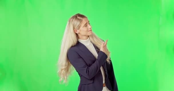 Business Woman Pointing Finger Green Screen Space Bad Review Rating — Stock Video