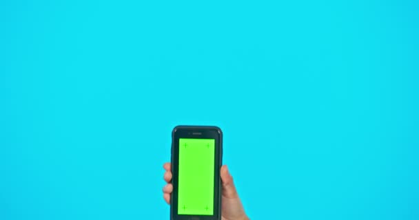 Telefon Zielony Ekran Kobieta Ręka Studio Reklamy Aplikacja Mobilna Lub — Wideo stockowe