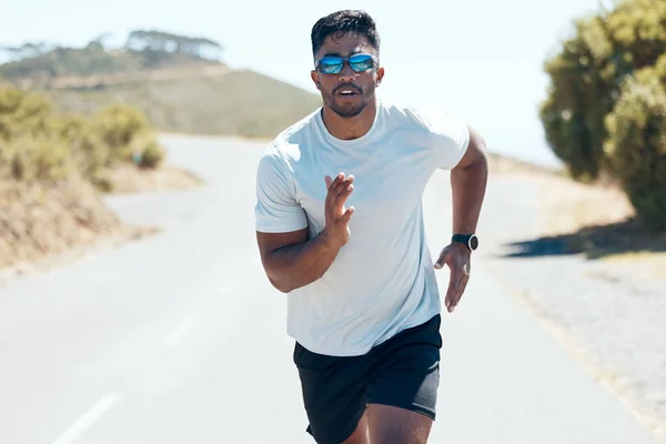 Hombre Fitness Correr Naturaleza Para Hacer Ejercicio Ejercicio Cardiovascular Entrenamiento — Foto de Stock