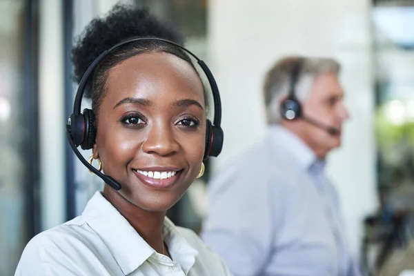 Zwarte Vrouw Gezicht Call Center Werk Van Een Werknemer Met — Stockfoto