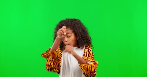 Arc Lány Tigris Jelmez Zöld Vásznon Stúdióban Elszigetelve Egy Háttérképpel — Stock videók
