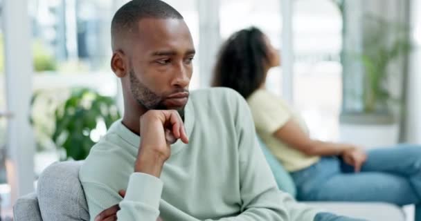 Couple Divorce Ignore Stress Sofa Home Fight Smoking Problem Interracial — Stock Video