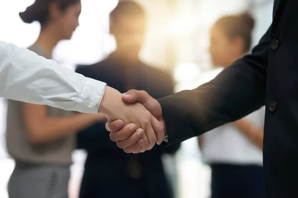 Handshake Empresários Negócio Parceria Reunião Para Networking B2B Sucesso Homem — Fotografia de Stock