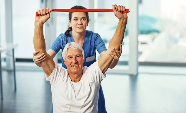 Can Can You Cropped Portrait Senior Man Working His Recovery — Stock Photo, Image