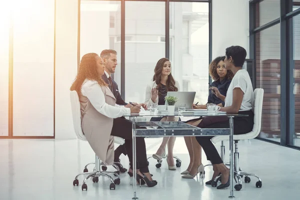 Convocação Grandes Mentes Corporativas Grupo Colegas Que Têm Uma Reunião — Fotografia de Stock