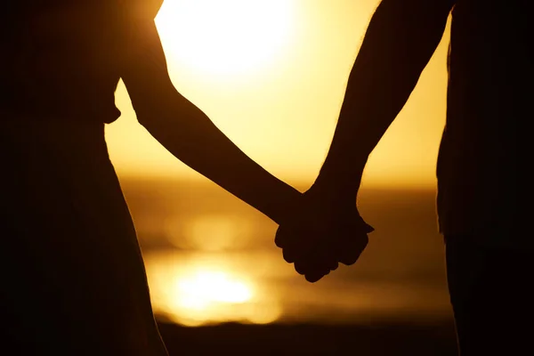 Holding Hands Couple Silhouette Beach Sunset Vacation Holiday Outdoor Man — Stock Photo, Image