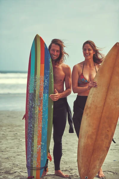 Solo Añade Agua Una Joven Pareja Pasando Día Surfeando —  Fotos de Stock