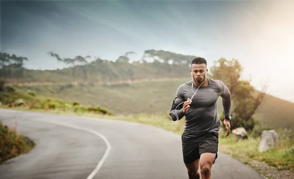 Man Road Running Ruimte Natuur Voor Beweging Mockup Wellness Muziek — Stockfoto