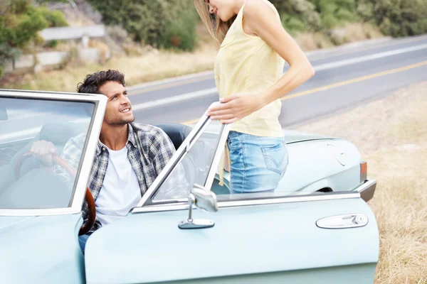 Want Lift Attractive Young Guy Picking Cute Girl His Convertible — Stock Photo, Image