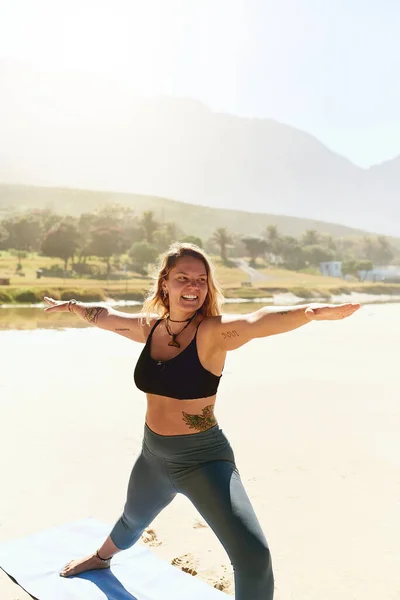 Ben Een Betere Als Yoga Doe Een Mooie Jonge Vrouw — Stockfoto