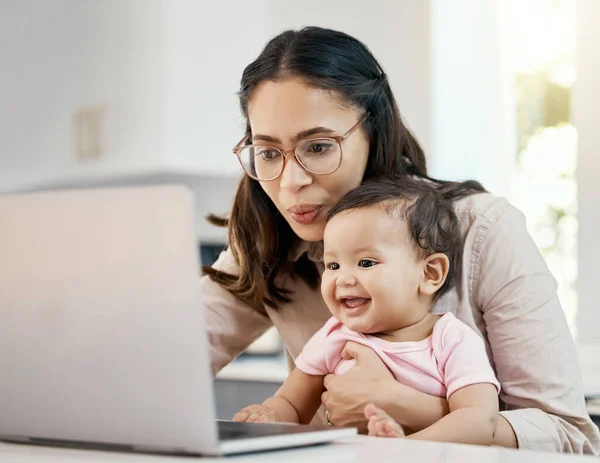 Remote Work Happy Woman Baby Laptop Glasses Freelance Worker Online — Stock Photo, Image