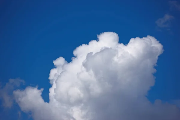 Natureza Espaço Ambiente Com Nuvens Céu Azul Para Céu Paz — Fotografia de Stock
