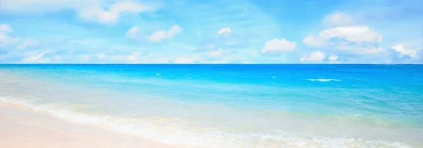Mar Cielo Azul Paisaje Con Playa Viajes Arena Blanca Vacaciones — Foto de Stock