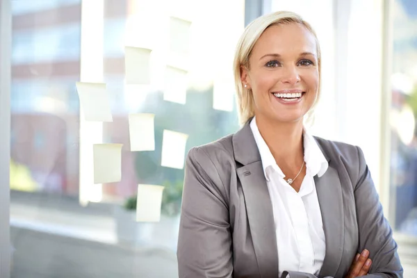 Makieta Uśmiech Portret Kobiety Biznesu Prawnik Pewny Pracy Dla Firmy — Zdjęcie stockowe