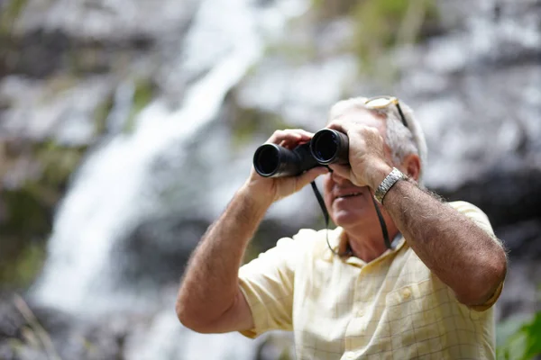 Binoculars Man Forest Mountain Explore Travel Journey Outdoor Adventure Carbon — Stock Photo, Image