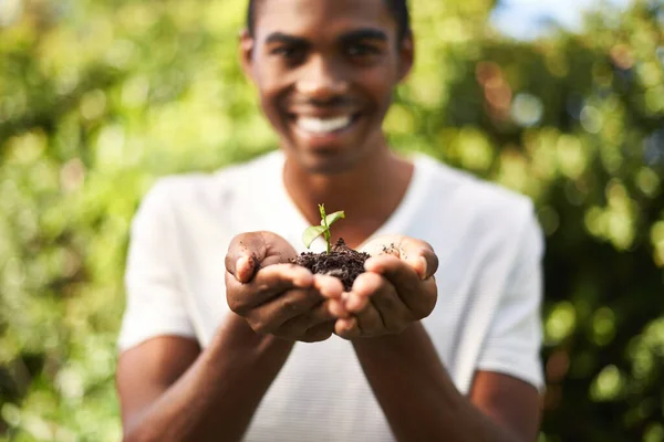Retrato Homem Negro Sustentabilidade Crescimento Plantas Natureza Para Jardineiro Desenvolvimento — Fotografia de Stock