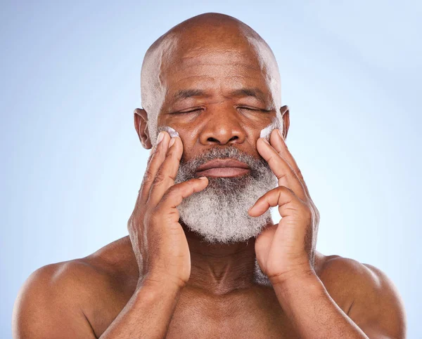Skincare Cream Beauty Black Man Studio Sunscreen Aging Spa Cosmetics — Stock Photo, Image
