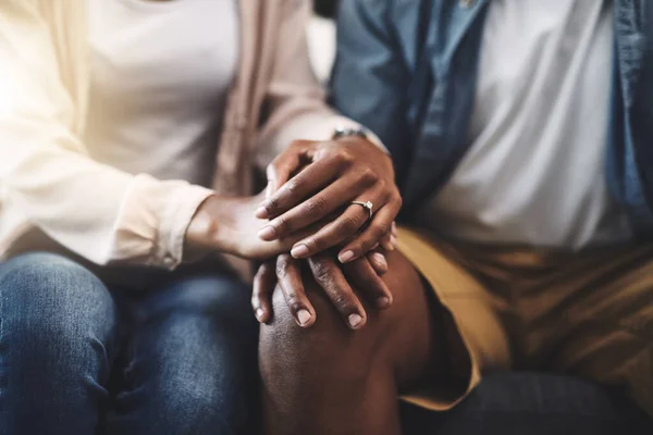 Together Comforting Place Man Woman Sitting Sofa Holding Hands — Stock Photo, Image