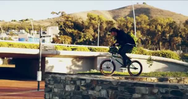Sports Action Bmx Man Bike Energy Stunts Cycling Tricks City — Stock Video