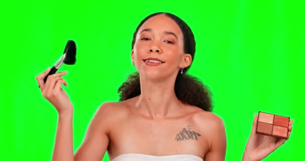 Stüdyoda Sağlık Güzellik Kozmetik Ürünleri Için Yeşil Ekrandaki Kadının Makyaj — Stok video