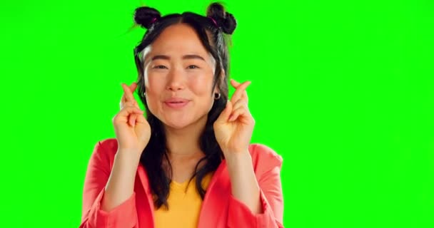 Happy Woman Fingers Crossed Face Studio Background Green Screen Good — Stock Video