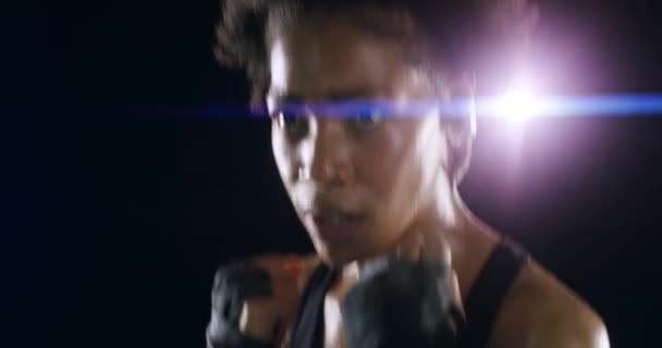 Boxeo Puñetazo Lucha Con Cara Mujer Negra Estudio Artes Marciales — Vídeos de Stock