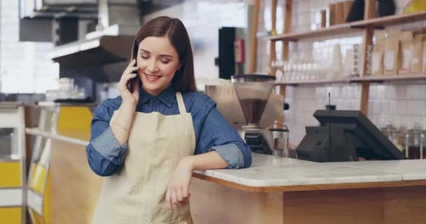 Rozmowa Kawiarnia Twarz Baristy Telefon Czas Planowanie Restauracji Zamówienia Szczęśliwy — Wideo stockowe
