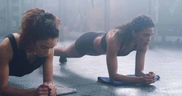 Golv Pilates Och Kvinnor Plank Position Gym För Fitness Hälsa — Stockvideo