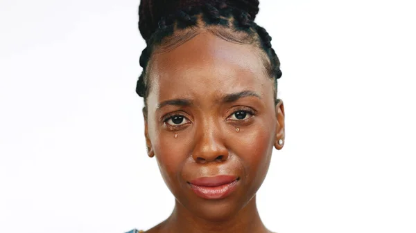 Czarna Kobieta Twarz Płacz Smutek Depresją Odizolowaną Białym Tle Zdrowie — Zdjęcie stockowe