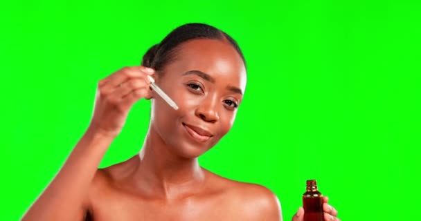 Πράσινη Οθόνη Skincare Και Μαύρη Γυναίκα Ορό Ομορφιάς Λάδι Υγρό — Αρχείο Βίντεο