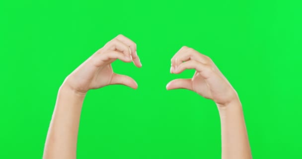 Любовь Руки Зеленый Экран Маркетинга Продвижения Самообслуживания Эмодзи Вывески Студийном — стоковое видео