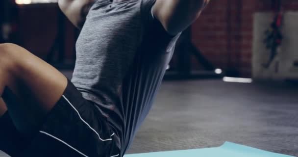Fitness Trening Człowiek Robi Sytuacje Siłowni Ćwiczeń Zdrowia Cele Ciała — Wideo stockowe