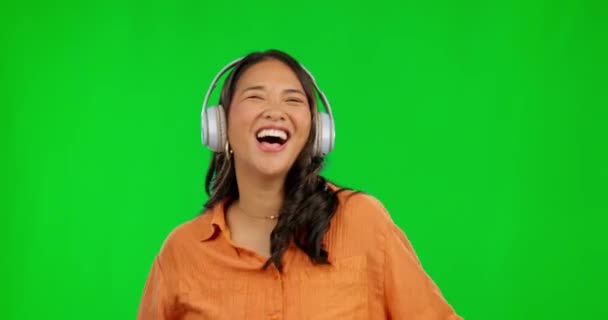 Dance Radio Headphones Woman Green Screen Studio Isolated Background Mockup — Stock Video