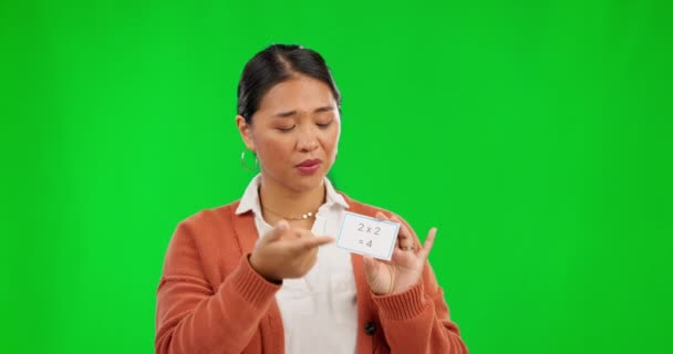 在日本 妇女和数学 绿色屏幕上的教师以及课堂学习展示的索引卡 电子学习和亚洲教育家 用于家庭教育 在线课程和网络研讨会 — 图库视频影像