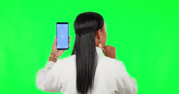 Femme Téléphone Écran Vert Invisible Pour Planification Stratégie Sur Fond — Video
