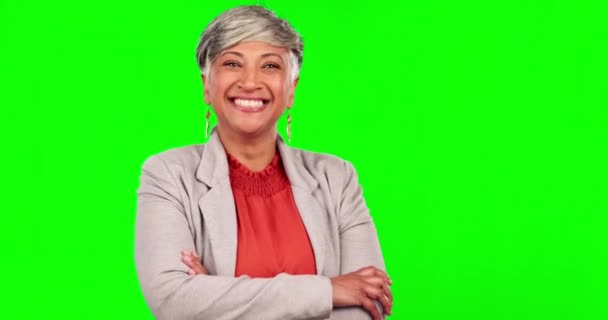 Yüz Ceo Kolları Yeşil Ekranda Kesişen Kadın Stüdyoda Arka Plan — Stok video