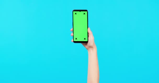 Pessoa Mãos Telefone Maquete Com Tela Verde Para Publicidade Contra — Vídeo de Stock