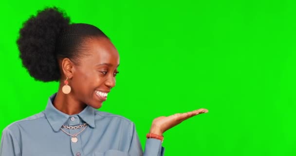 Πρόσωπο Χώρος Παλάμης Και Μαύρη Γυναίκα Πράσινη Οθόνη Στούντιο Απομονωμένο — Αρχείο Βίντεο