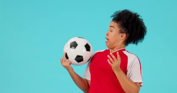 Giocatore Calcio Palla Sportiva Donna Felice Pollice Accordo Emoji Come — Video Stock