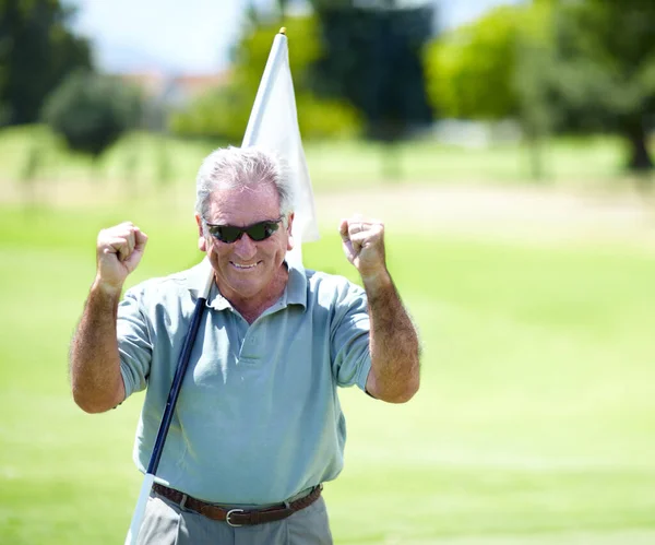 Senior Man Flagga Eller Golfare Med Framgång Ett Träningspass Vinna — Stockfoto