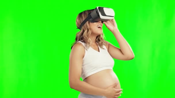 Virtuell Virkelighet Briller Lykkelig Gravid Kvinne Grønn Skjerm Fremtidig Vekst – stockvideo