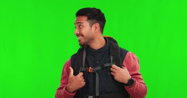 Пешие Прогулки Предложение Человек Рюкзаке Зеленый Экран Путешествия Приключения Экологически — стоковое видео